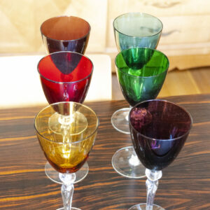 Verres à vin coloré